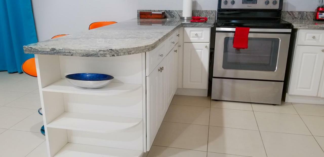 Casa Tamar Guest Apartment Kingston Ngoại thất bức ảnh