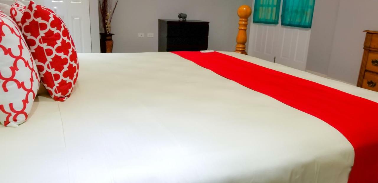 Casa Tamar Guest Apartment Kingston Ngoại thất bức ảnh